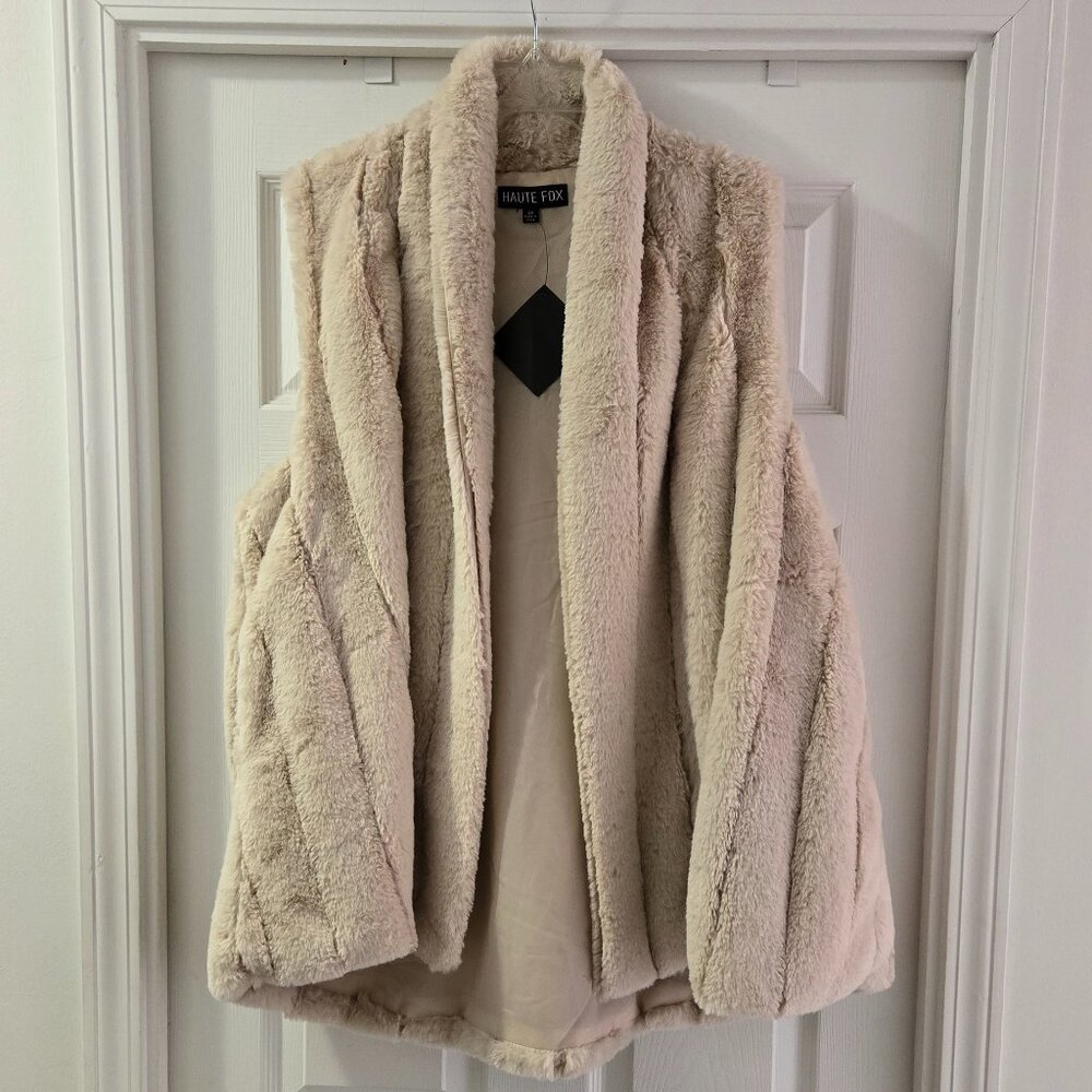 Faux fur and polyester vest